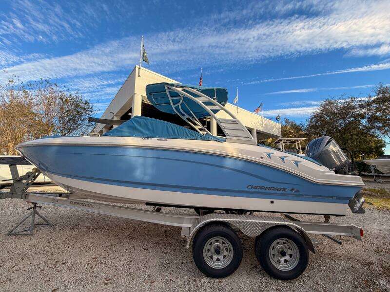 21ft Chaparral Yacht For Sale