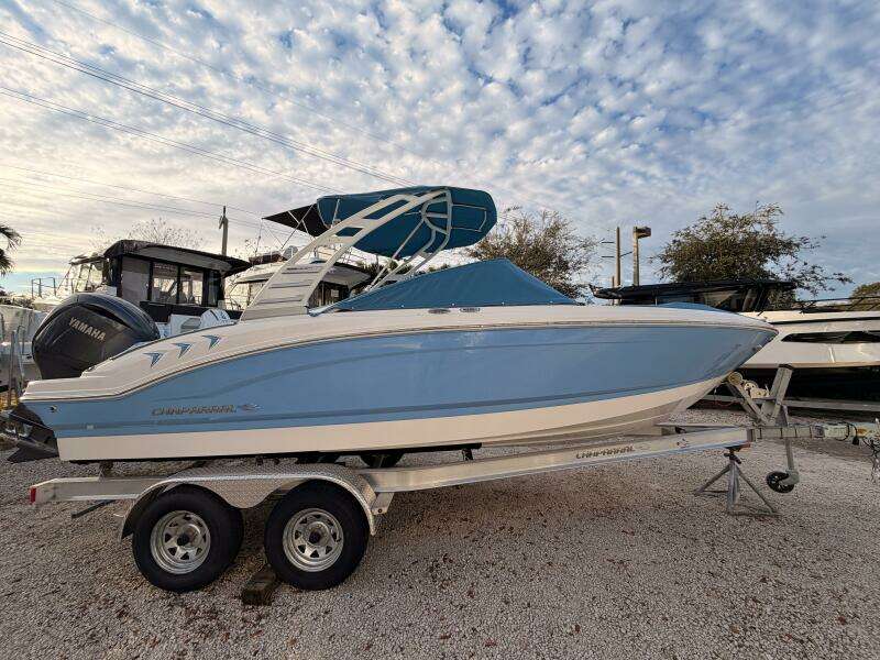 21ft Chaparral Yacht For Sale
