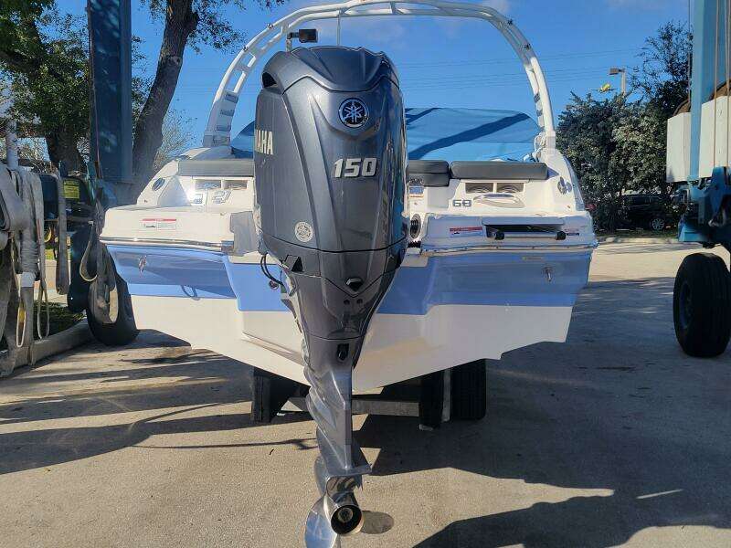 21ft Chaparral Yacht For Sale