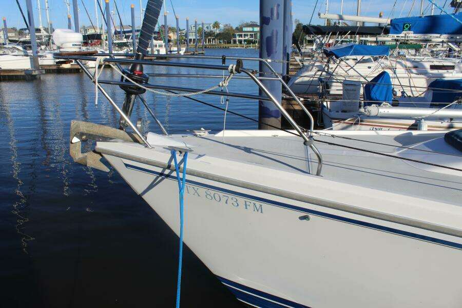 The One 42ft Catalina Yacht For Sale
