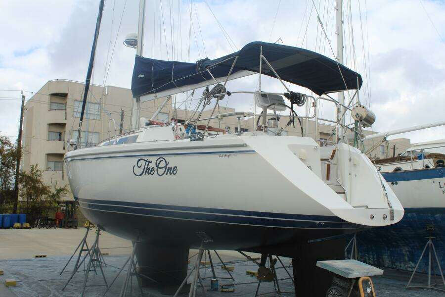 The One 42ft Catalina Yacht For Sale