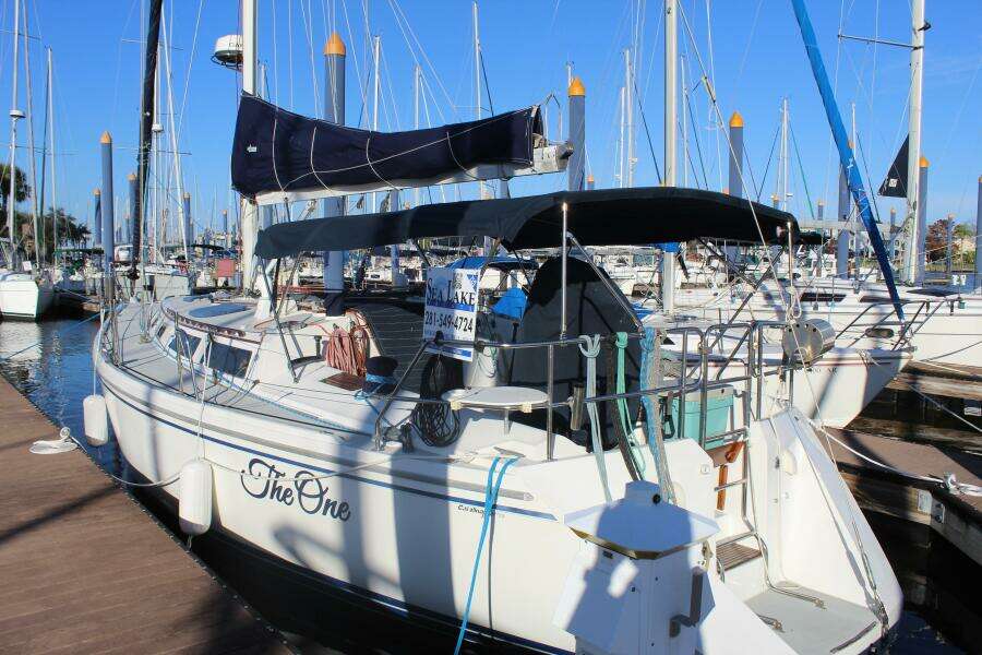 The One 42ft Catalina Yacht For Sale