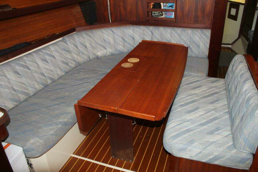 The One 42ft Catalina Yacht For Sale