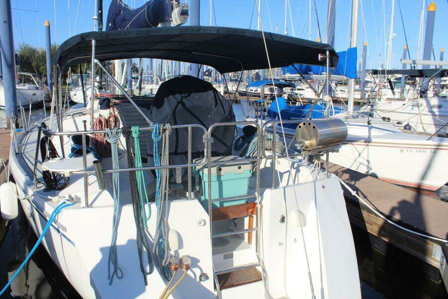 The One 42ft Catalina Yacht For Sale