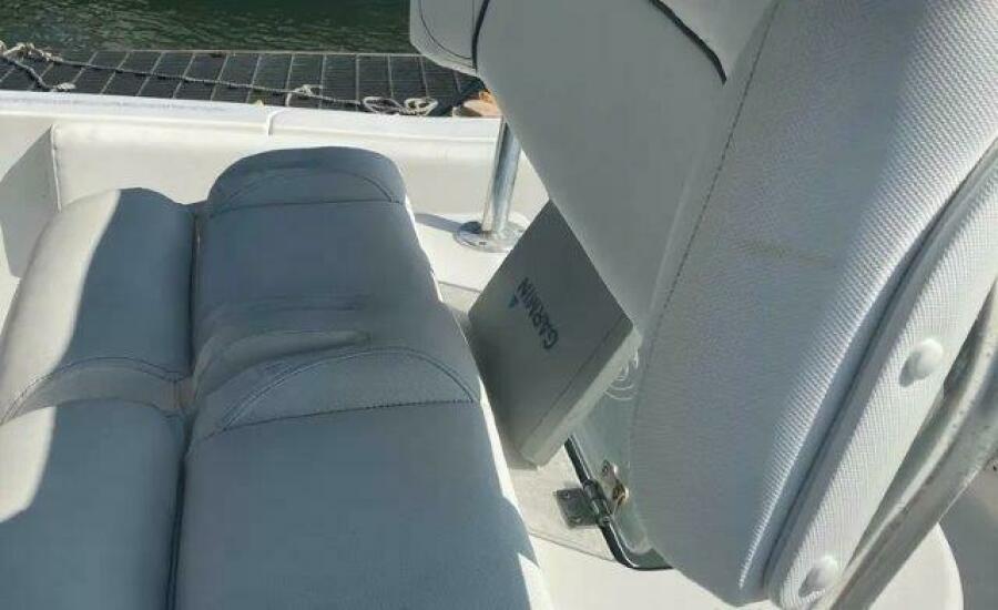 23' 2017 Sea Hunt Ultra 234