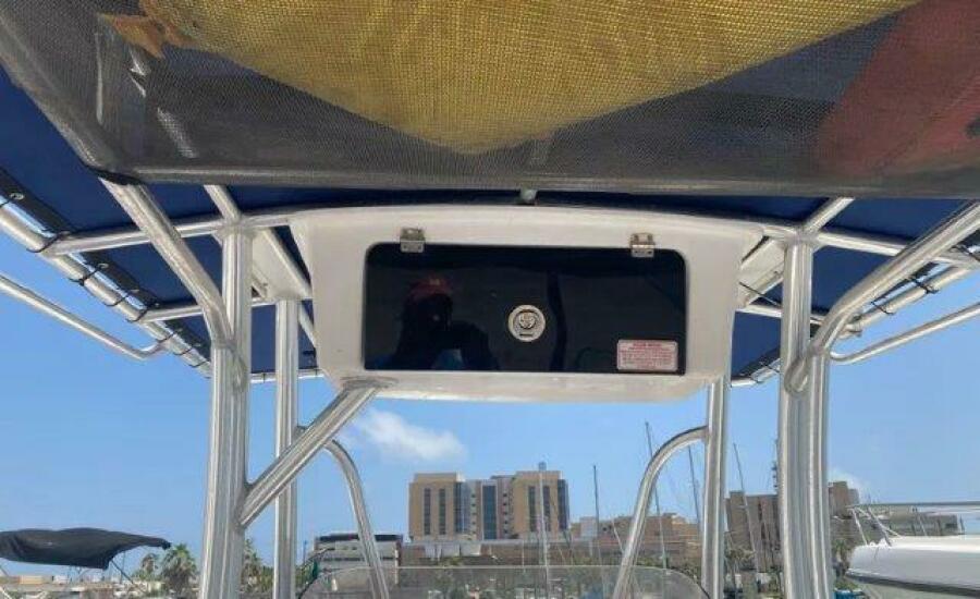 23' 2017 Sea Hunt Ultra 234