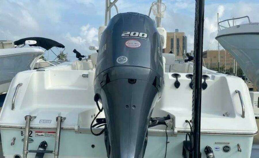 23ft Sea Hunt Yacht For Sale