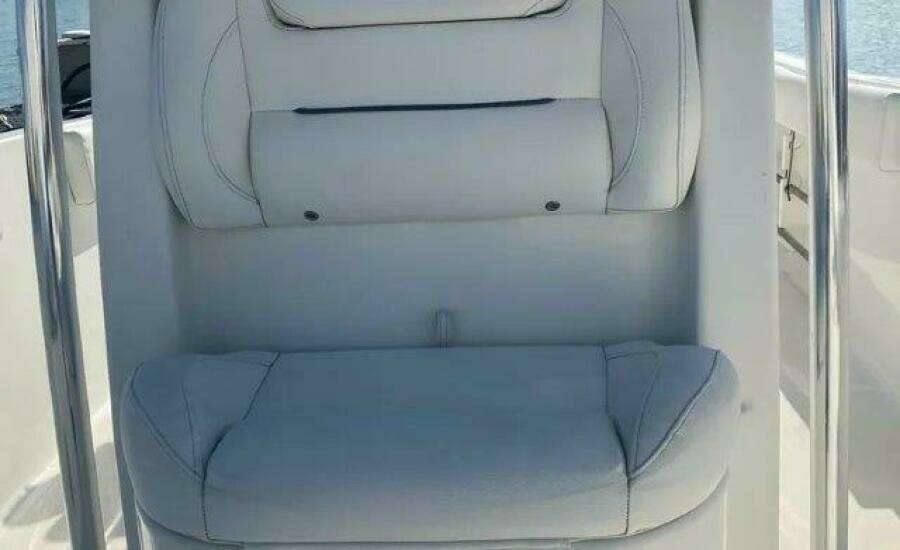 23ft Sea Hunt Yacht For Sale