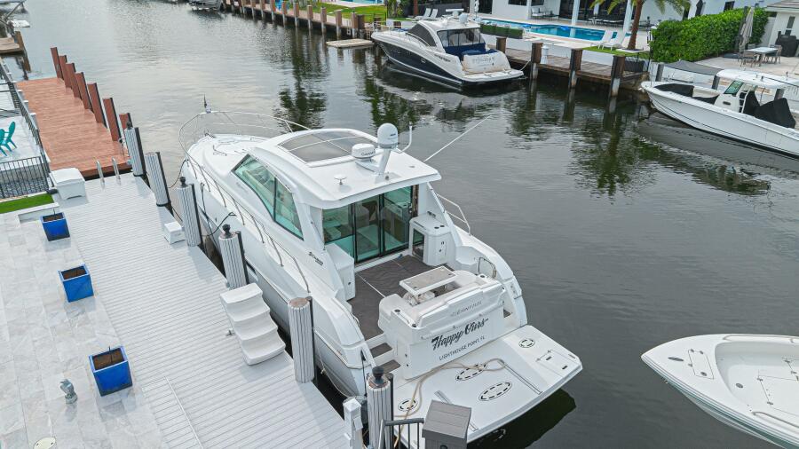 49' 2012 Cruisers Yachts 48 Cantius