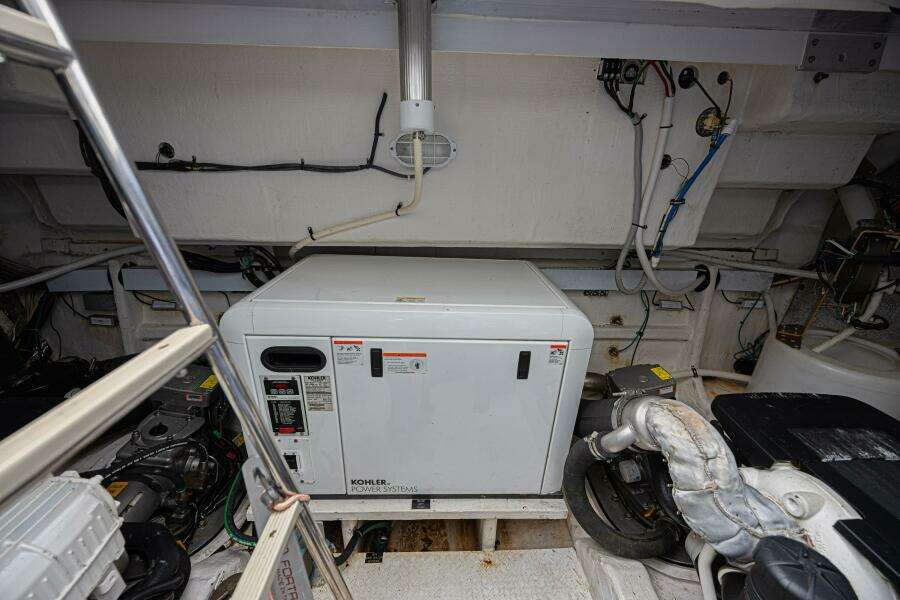 49ft Cruisers Yachts Yacht For Sale