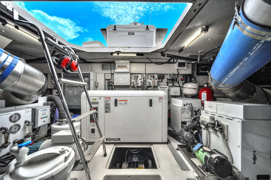 64ft Azimut Yacht For Sale