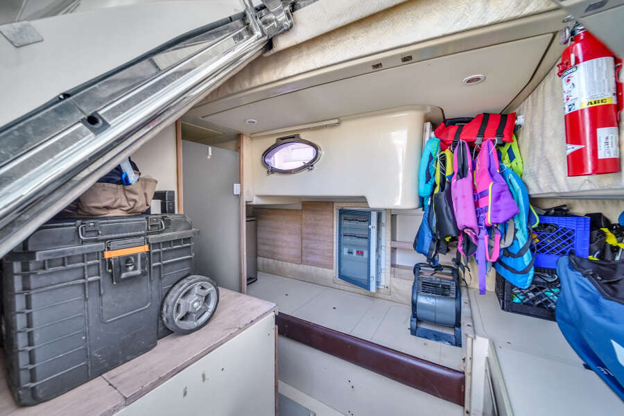 64ft Azimut Yacht For Sale