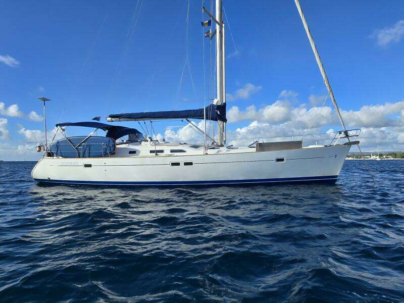 High Mana 47ft Beneteau Yacht For Sale