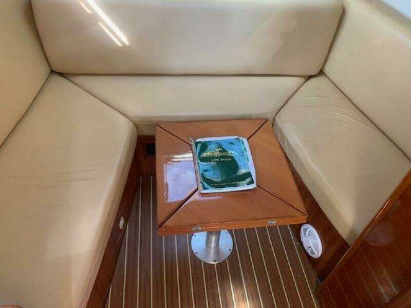 30ft Mainship Yacht For Sale