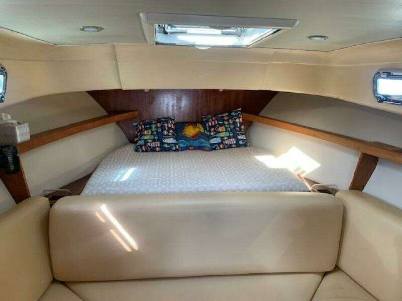 30ft Mainship Yacht For Sale