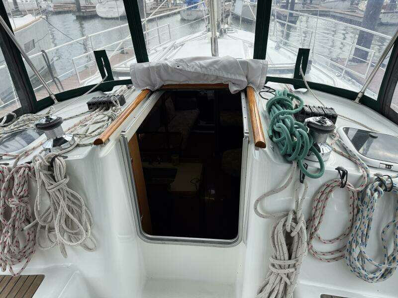 Sol Mates 36ft Beneteau Yacht For Sale