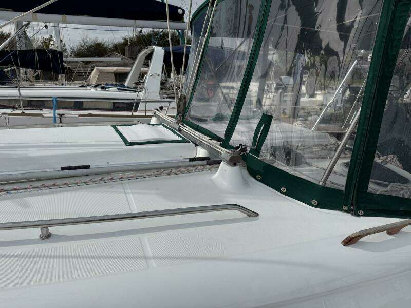 Sol Mates 36ft Beneteau Yacht For Sale