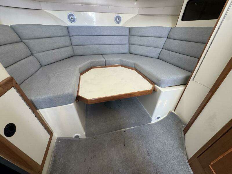 28ft Albin Yacht For Sale