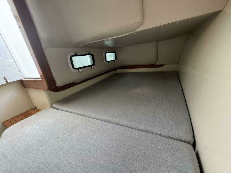 28ft Albin Yacht For Sale