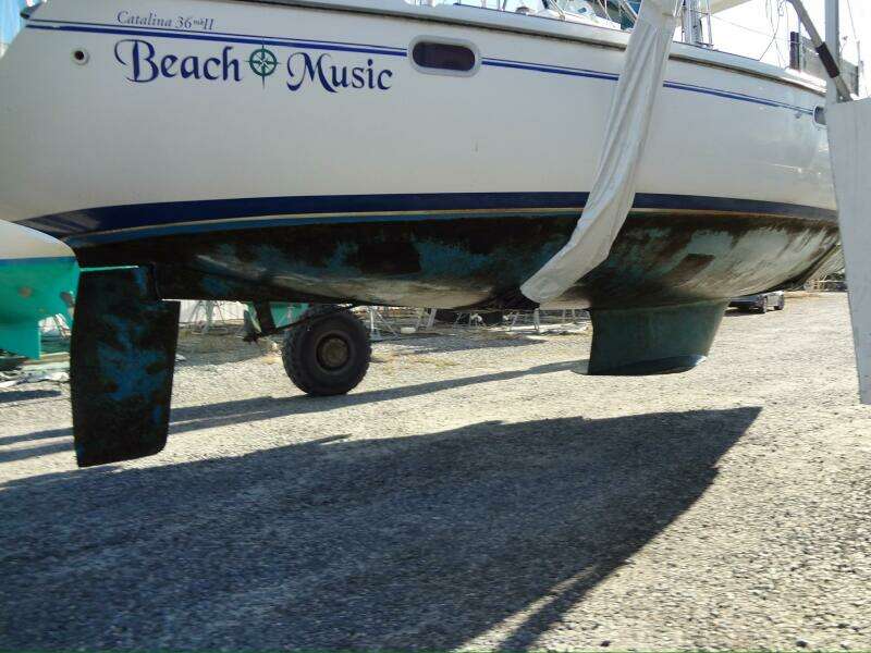 Beach Music 39ft Catalina Yacht For Sale
