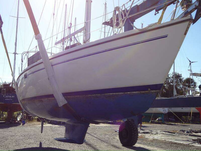 Beach Music 39ft Catalina Yacht For Sale