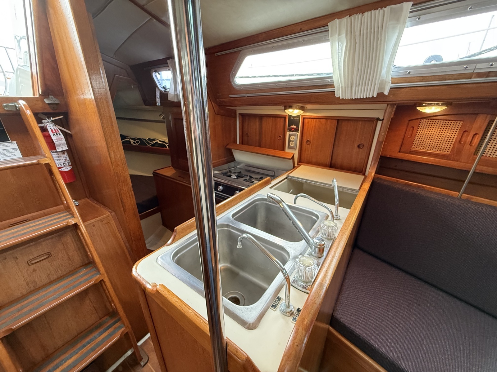 Allegro 32ft Ericson Yacht For Sale