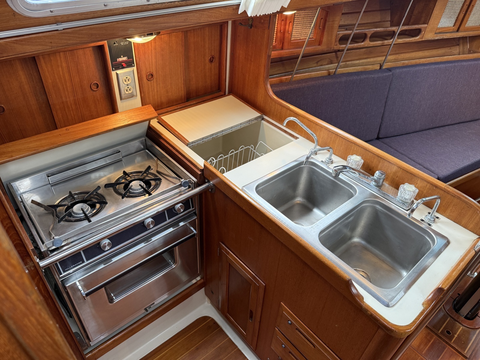 Allegro 32ft Ericson Yacht For Sale