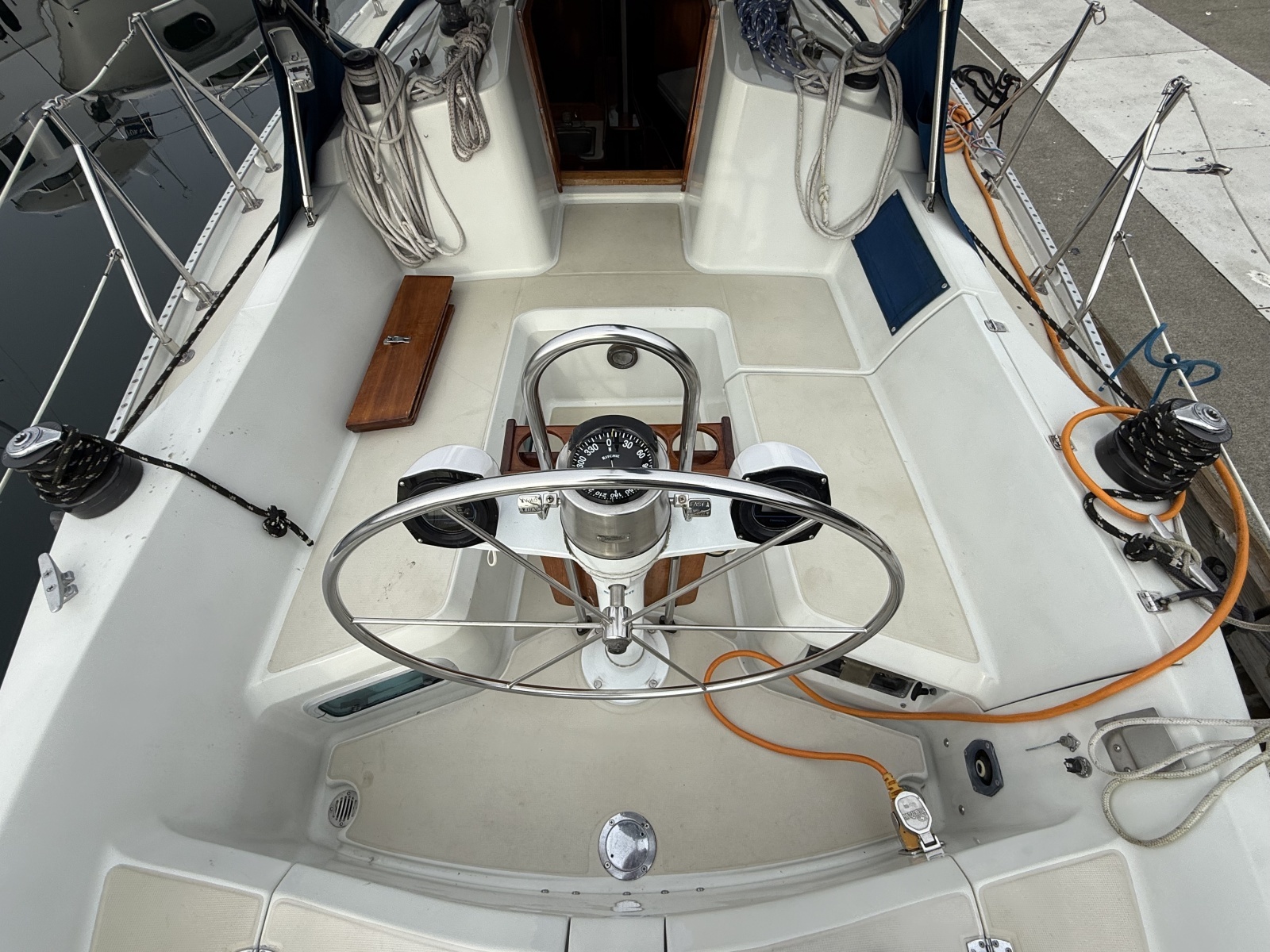 Allegro 32ft Ericson Yacht For Sale
