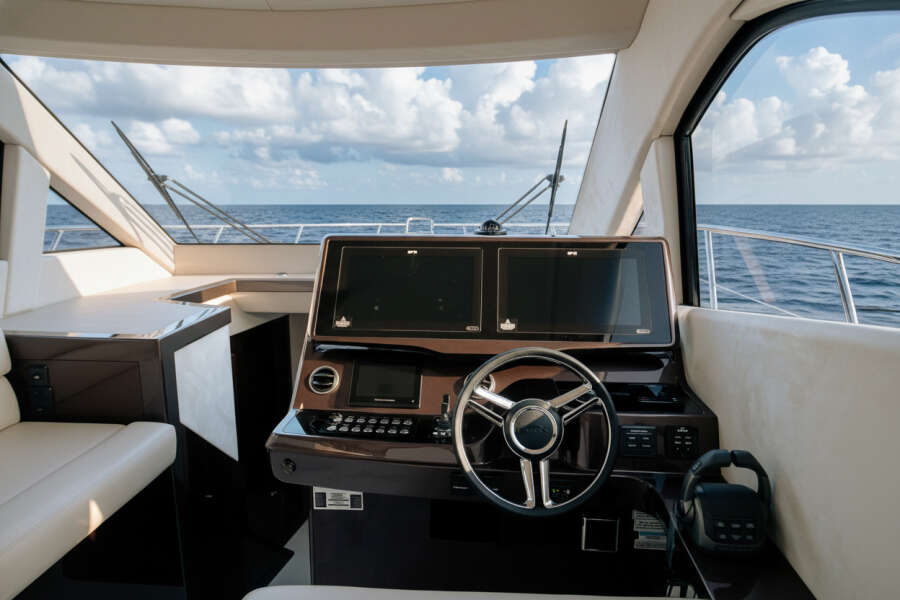 50ft Galeon Yacht For Sale