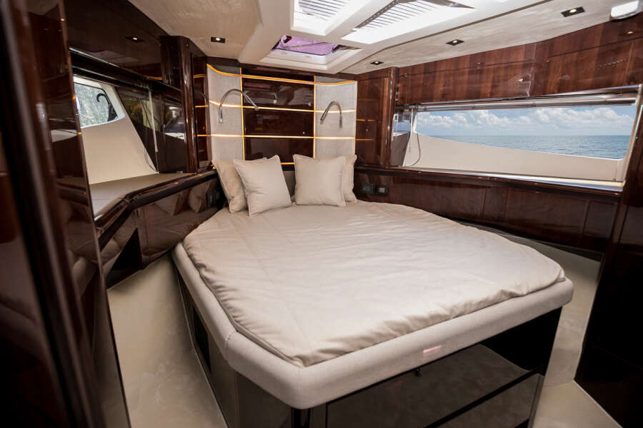 50ft Galeon Yacht For Sale