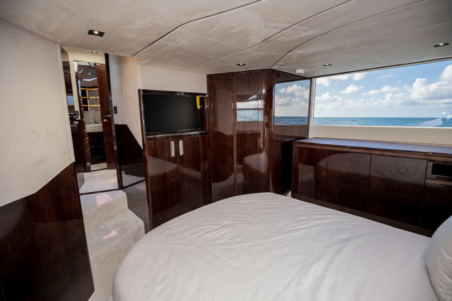 50ft Galeon Yacht For Sale