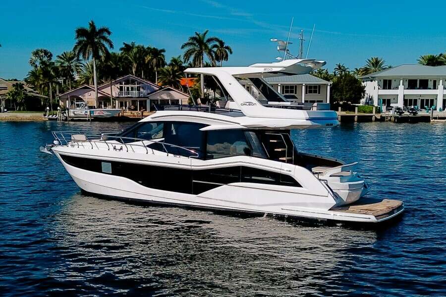 50ft Galeon Yacht For Sale