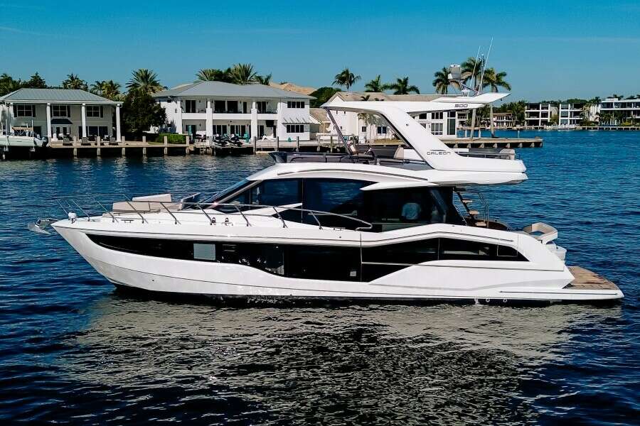 50ft Galeon Yacht For Sale