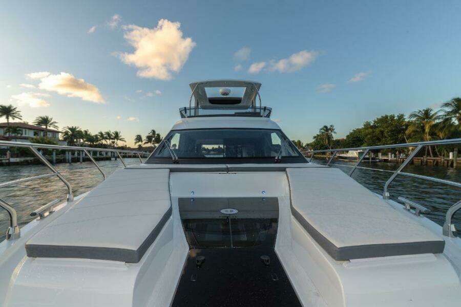 50ft Galeon Yacht For Sale