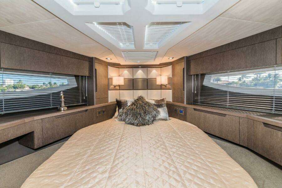 50ft Galeon Yacht For Sale