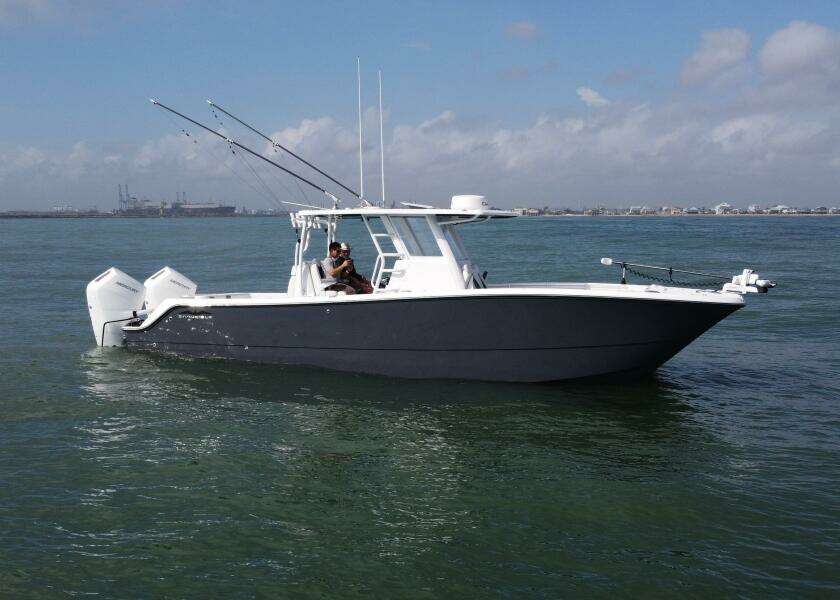 2024 Invincible 33 Catamaran- KUHL BREEZE- Profile