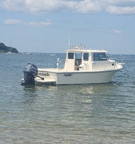 25' 2002 Parker 2520XL