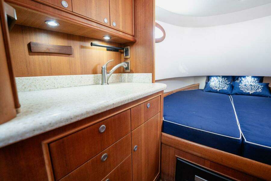 Southern Ground 38ft Winter Custom Yachts Yacht For Sale