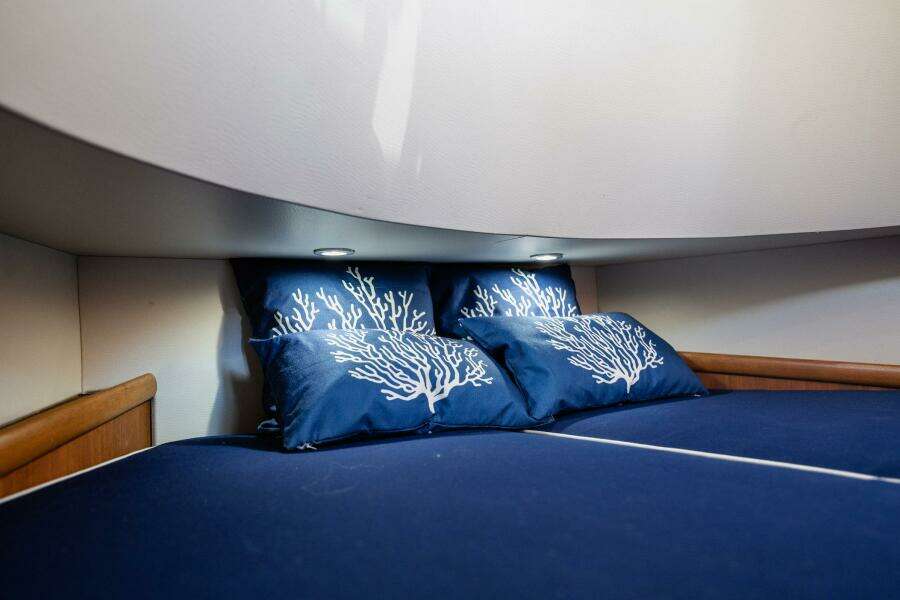 Southern Ground 38ft Winter Custom Yachts Yacht For Sale