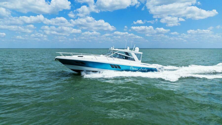 47' 2019 Intrepid 475 Sport Yacht