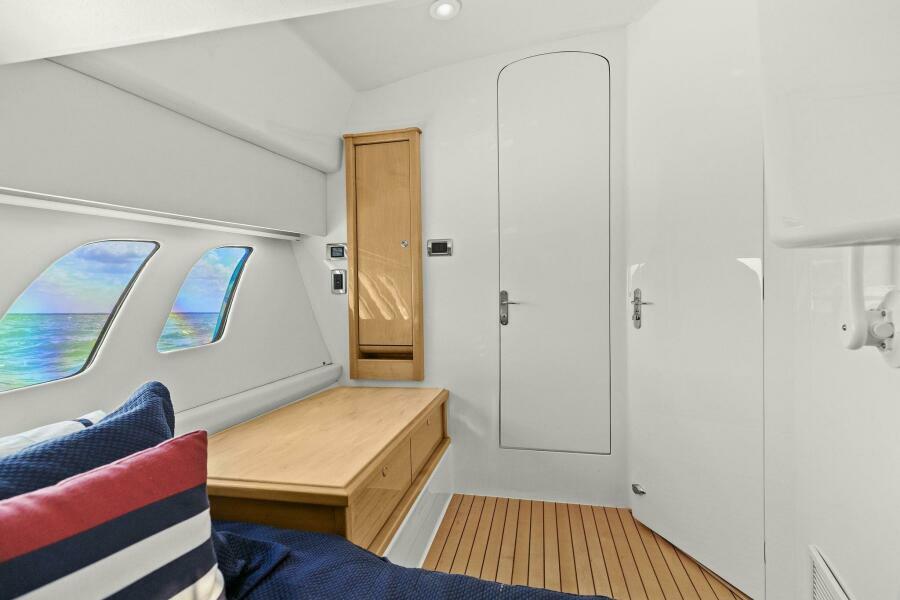 47' 2019 Intrepid 475 Sport Yacht