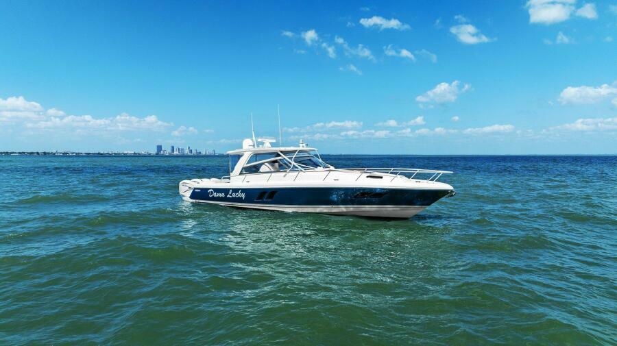 47' 2019 Intrepid 475 Sport Yacht