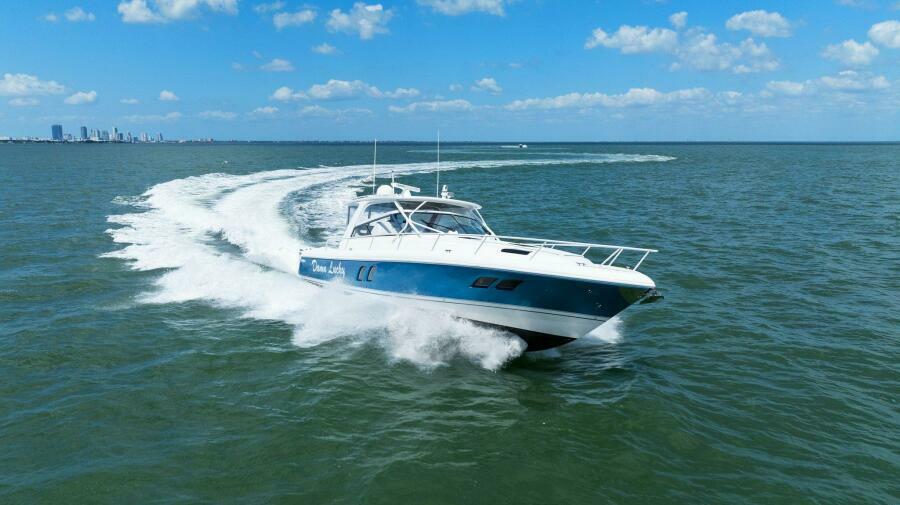 47' 2019 Intrepid 475 Sport Yacht