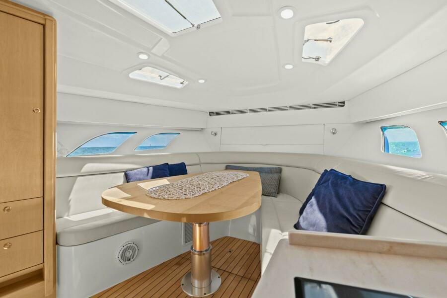 47' 2019 Intrepid 475 Sport Yacht