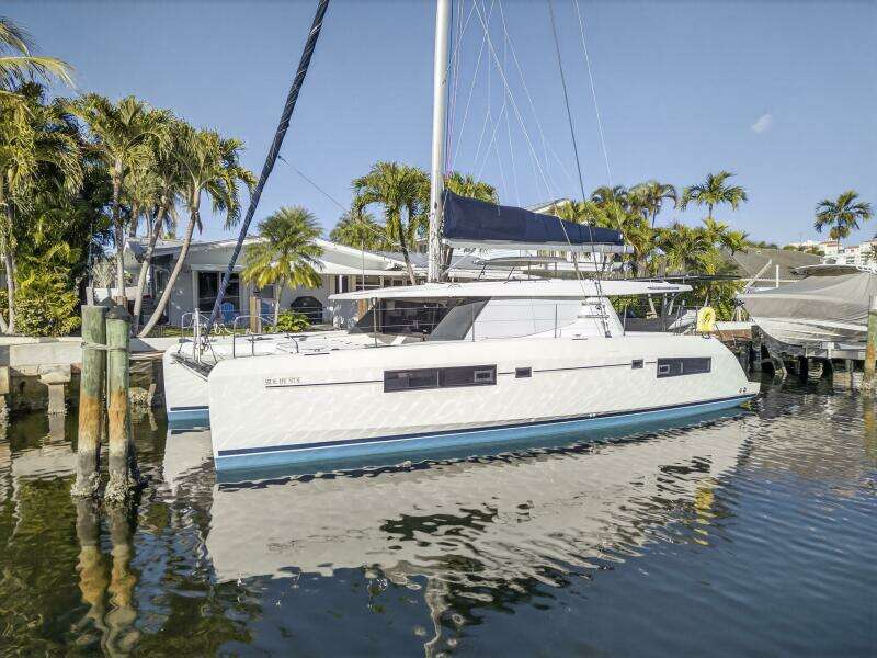 Side By Side 45ft Leopard Yacht For Sale