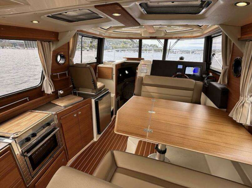 Flips Ahoy 29ft Ranger Tugs Yacht For Sale