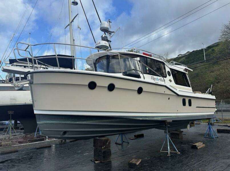 Flips Ahoy 29ft Ranger Tugs Yacht For Sale