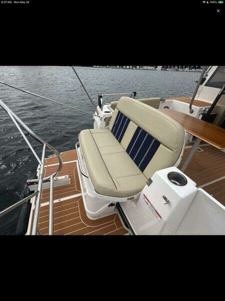 Flips Ahoy 29ft Ranger Tugs Yacht For Sale