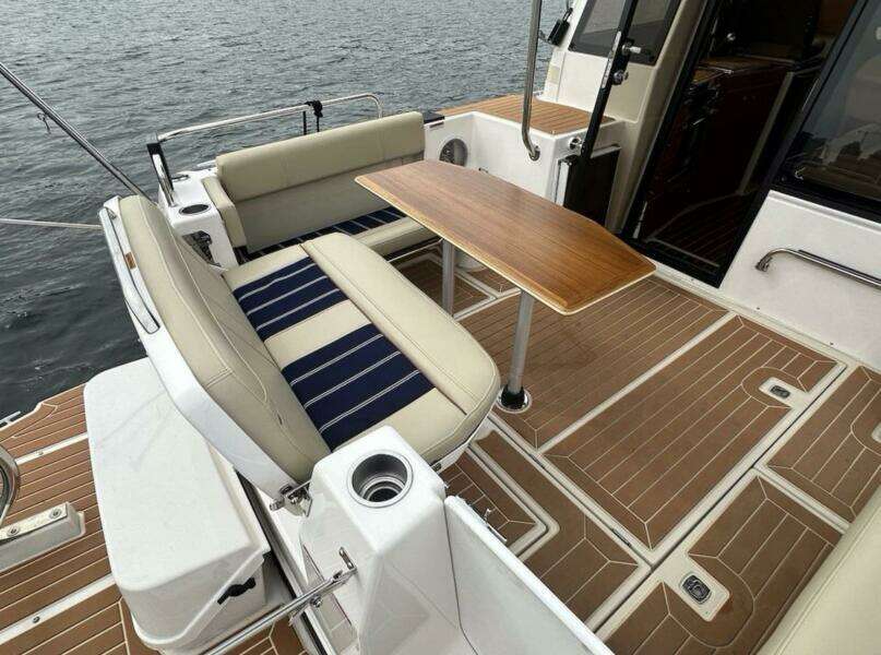 Flips Ahoy 29ft Ranger Tugs Yacht For Sale