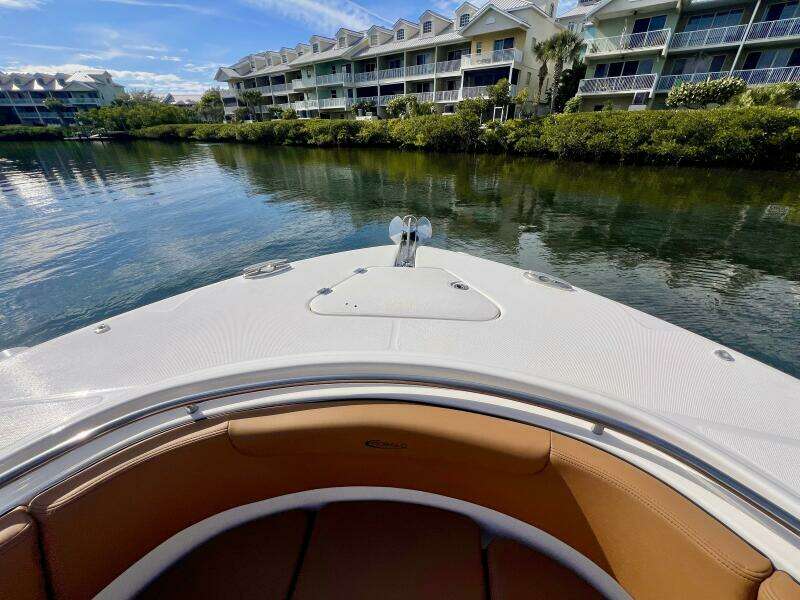 30ft Robalo Yacht For Sale